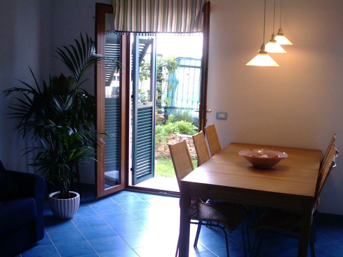 Casa Lorenza Riomaggiore Ngoại thất bức ảnh